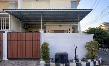 Rumah Sutorejo Selatan Hook Row 2 mobil Carport 1