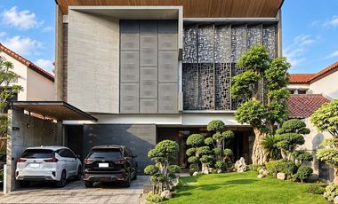 Rumah Citraland Crystal Golf Tropical Minimalis Furnish