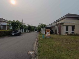 Disewakan Orchard park Cluster carica / semi furnished / harga nego