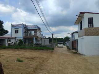 Lot in Silang Cavite City ( along Silang highway)
