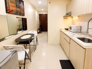 RUSH SALE: RFO CONDO UNIT IN MEGATOWER I
