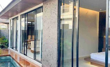 Jual Villa 1lt Furbished area Lokasi Jl Raya Canggu lingkungan Strstegis untuk Hunian / Investasi