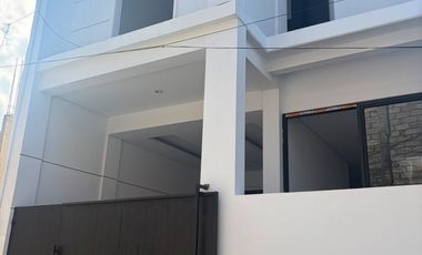 Rumah Baru Bisa KPR di Kebo Iwa Denpasar