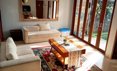 Rumah Fully Furnished di Perumahan One Gate System Dekat Mall Plaza Renon