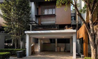 rumah idaman bagus dan rapih hadap utara di greenwich bsd caelus