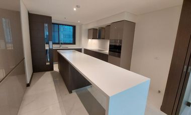 Three Bedroom Condo Park Central Towers Sale Makati (Brand New)