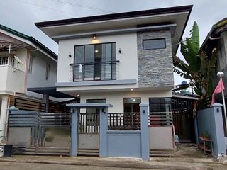 4 bedrooms Single Detached house and lot in Lapu-Lapu city short drive to International Airport and Beach Resorts