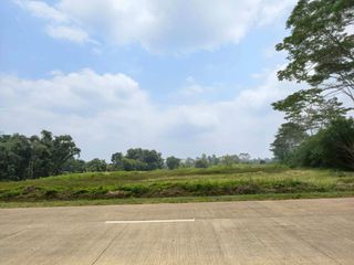 Expansive Lot in Manolo Fortich