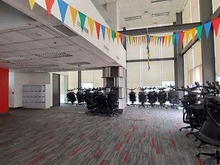 723sqm Penthouse office Space with function room in Ayala Cebu Business park PEZA Accredited