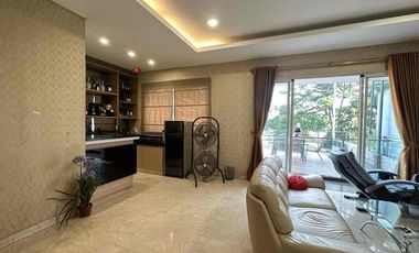 rumah mewah di jakarta pusat kemayoran golf residence furnished