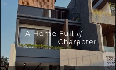 LUXURY HOUSE 3 FLOOR DI KARANGSARI PADANGSAMBIAN DENPASAR DEKAT RS