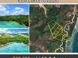 Billionaires Beach Sunrise Valley