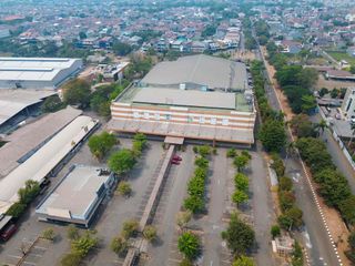 Disewakan Gedung Retail/Komersial Ex Lulu Cakung – 17.000 m²