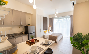 STUDIO UNIT OF 32 SANSON BY ROCKWELL-RARE LISTING