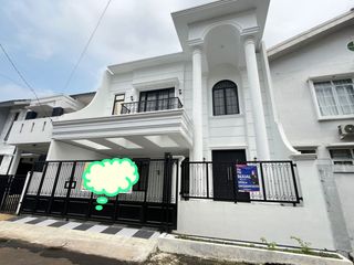 Rumah Baru Dikawasan Prime Bintaro 3 Lantai American Classic