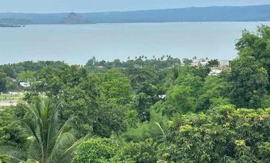 15 HECTARES WITH TAAL LAKE VIEW