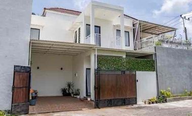 Rumah Modern Minimalis 2 Lantai di Ungasan - Desain Clean & Siap Huni