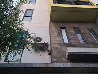Rumah Induk dan Rumah Kost 17 Kamar P E N U H di Taman Sari, Jakarta Barat