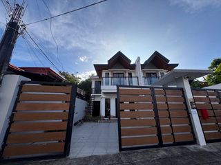 5 BEDROOMS DUPLEX HOUSE AND LOT FOR SALE IN MOLINO 2 BACOOR CAVITE