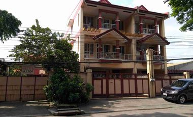 FOR SALE: Townhouse with Spacious Vacant Lot in Sikatuna Village, Quezon City