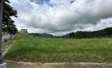 For Sale 353sqm Twin Lakes Vacant Lot Corner Lot