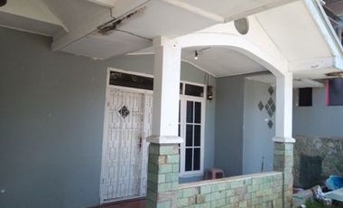 Rumah 4 Kamar Type 70 LT 200 M2 Permata Cimahi, Ngamprah, Bandung Barat.