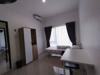 JUAL Kosan UI (6 KAMAR Dekat KAMPUS UI) Kost FURNISHED di Kukusan Beji Depok (SUITES) DB