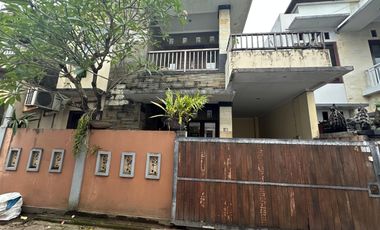 Di jual rumah minimalis lantai 2 Abian Base
