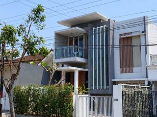 Rumah Tinggal Di Jl. Pakuningratan Yogyakarta - LL