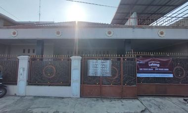 HUNIAN NYAMAN DUA LANTAI KAWASAN GUNUNG PUTRI