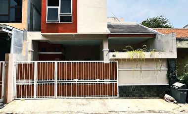 DA14 Rumah 2,5 Lantai 120 m2 Siap Huni Rawamangun Jakarta Timur
