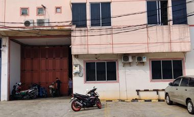 Gudang Ada Kantor 2 Lantai Pergudangan Mutiara Kosambi Dadap Tangerang Dijual Harga Termurah Siap Pakai Masuk Kontainer 40 Feet Dekat Bandara
