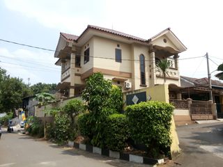 Rumah Dibawah Harga Besar 2.250M di Jat5ibening Estate Bekasi
