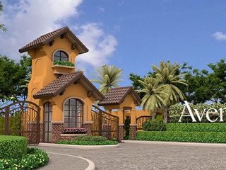 Aventine Townhouse, 2-Storey, LA: 74sqm., FA: 56sqm., 2T&Bath, 3-4 Cars Parking, Clean Title
