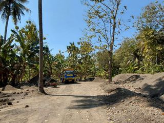 Dijual Tanah Kebun Akses Mudah di Jl Watugong Srono Banyuwangi