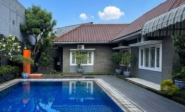 Rumah Dijual Duren Tiga Jakarta Selatan, LT 1.278 m², Ada Kolam Renang & Kamar Kost