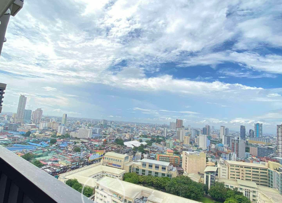 FEW MINUTES WALK TO FEU, UST, UE | Lamudi.com.ph