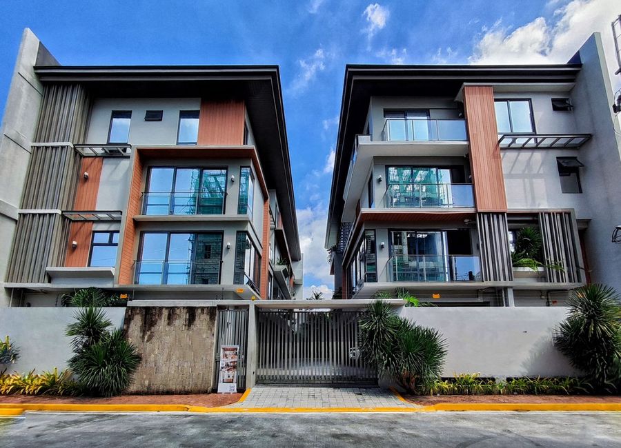 Luxury 4BR Townhouse with Attic for Sale in Paco Manila-MD | Lamudi.com.ph