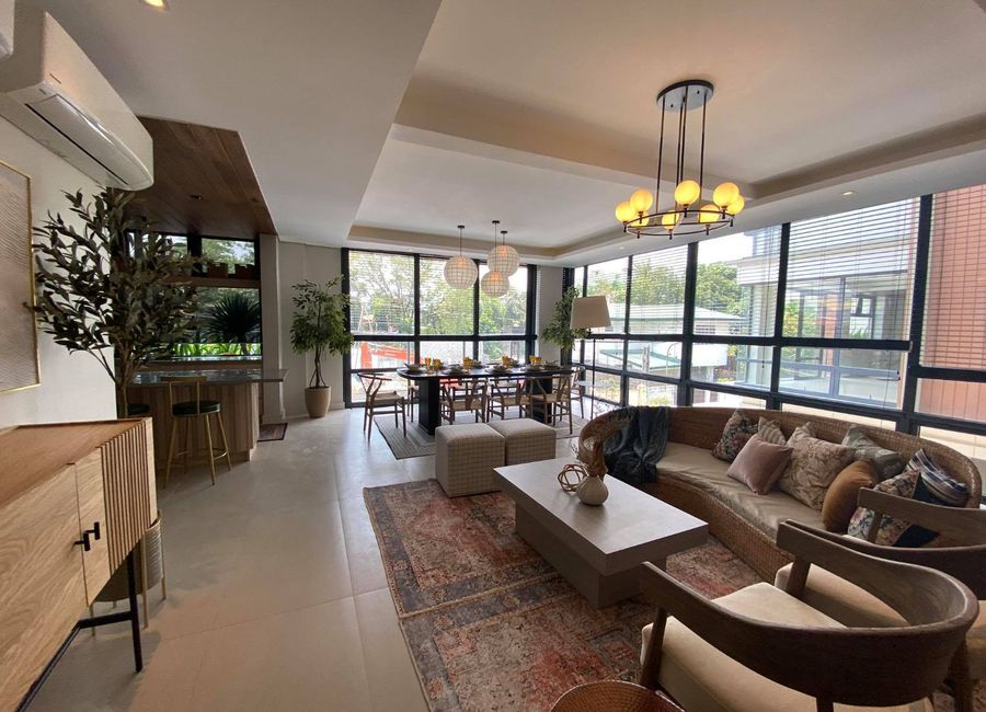 Luxury 4BR Townhouse with Attic for Sale in Paco Manila-MD | Lamudi.com.ph