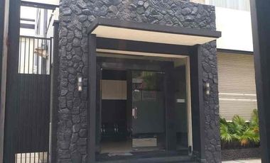 Gedung Kantor 2lt Pusat Kota Surabaya