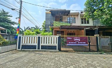 RUMAH DUA LANTAI KAWASAN BEKASI