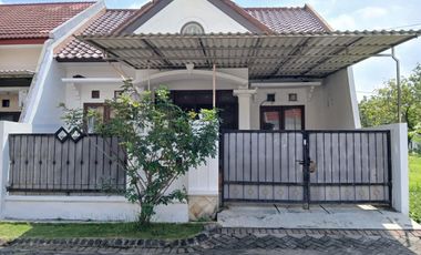 Rumah Tinggal di Graha Sampurna - WIYUNG, SURABAYA