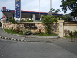 FOR SALE! 600 sqm Perimeter Lot in Loyola Grand Villas Quezon City – No Flooding & Far from Fault Line