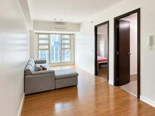 One Bedroom 1BR Condo Unit For Sale in Kroma Tower | 9155