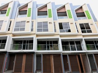 Brandnew 4BR Townhouse with 3-Car Garage in Sampaloc Manila near NU -AJCM