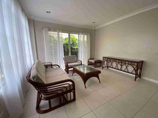 HOUSE WITH 3 BEDROOMS SEMI-FURNISHED P80K/MO