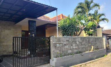 RUMAH MINIMALIS 1 LANTAI DI JL NUANSA KORI UBUNG DENPASAR DEKAT SEKOLAH NEGRI
