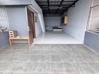 Ruko 4 lantai strategis di ITC Fatmawati, Jakarta Selatan
