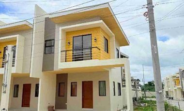 Breeza Coves Phase 2 – pre-selling house & lot!
located in Timpolok Road, Bgry. Babag 1, Lapu-Lapu City.
