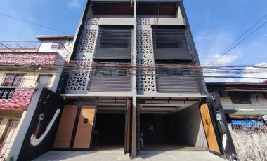 Brandnew Modern Semi Furnished Townhouse For Sale in La Loma Quezon City  with Covered Deck, 2 Car Garage SD
